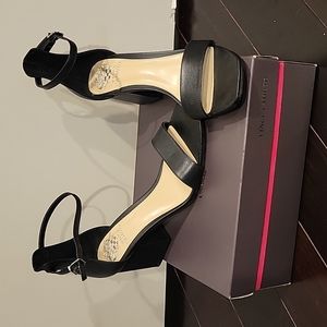 VINCE CAMUTO MARGRY 3" Block Heel, Black Size 10M